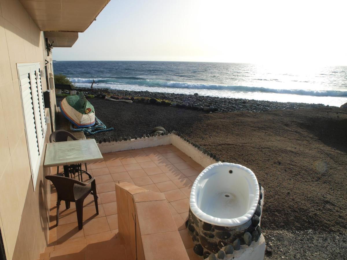 Apartament Sunrise Directly At The Sea La Mareta Zewnętrze zdjęcie
