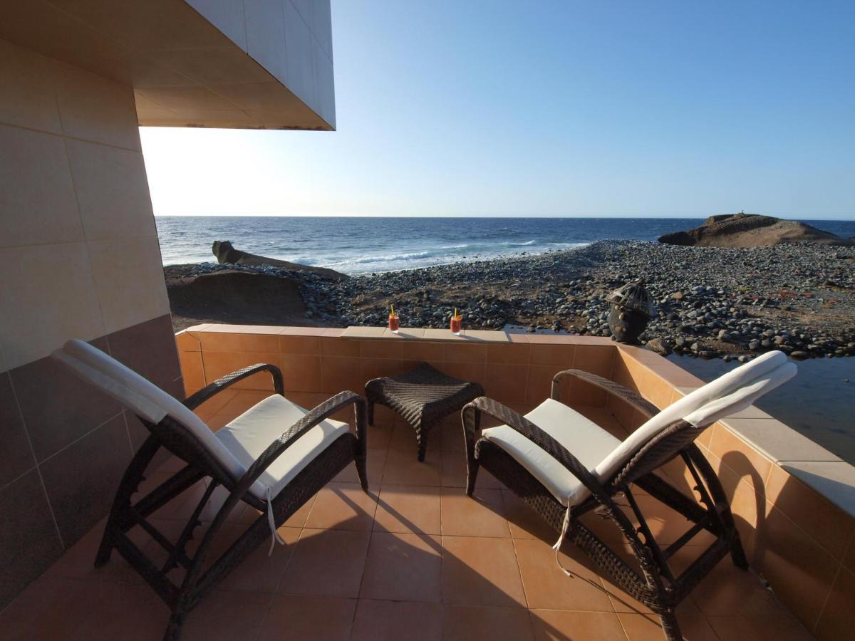 Apartament Sunrise Directly At The Sea La Mareta Zewnętrze zdjęcie