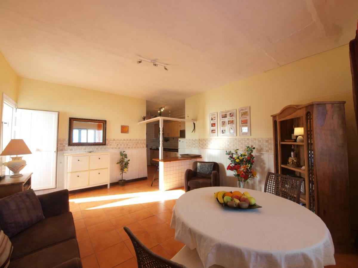 Apartament Sunrise Directly At The Sea La Mareta Zewnętrze zdjęcie